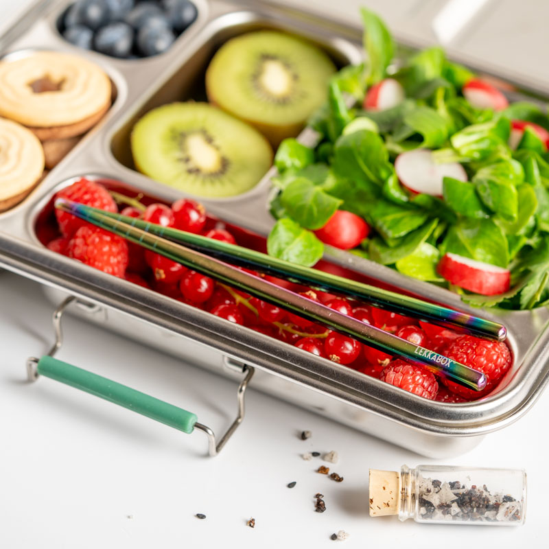 Kurze Edelstahl Essstäbchen für Kinder & Erwachsene – wiederverwendbar und ideal für Lunchbox, Bento Box & unterwegs.